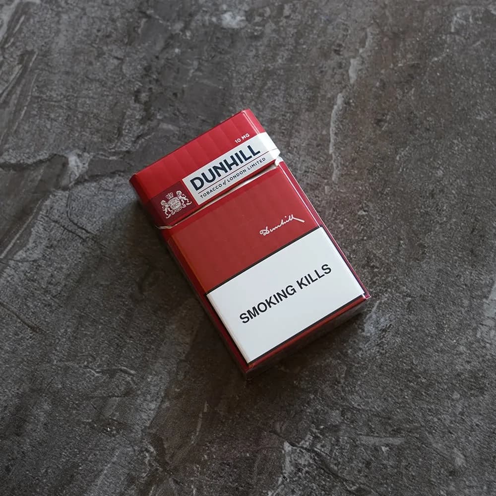 Dunhill Red